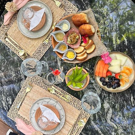 Villa Pantai Boutique Hotel Атинс Экстерьер фото