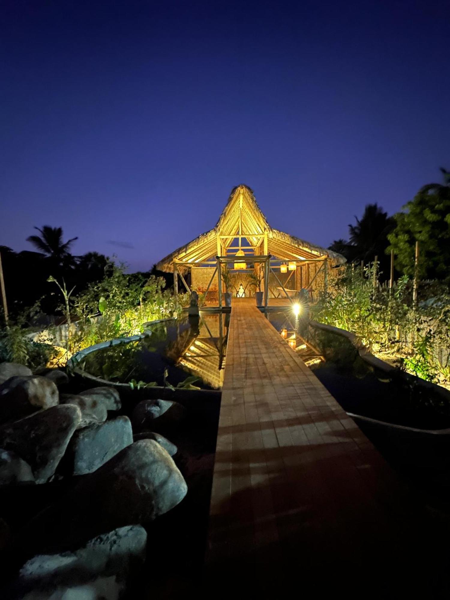 Villa Pantai Boutique Hotel Атинс Экстерьер фото